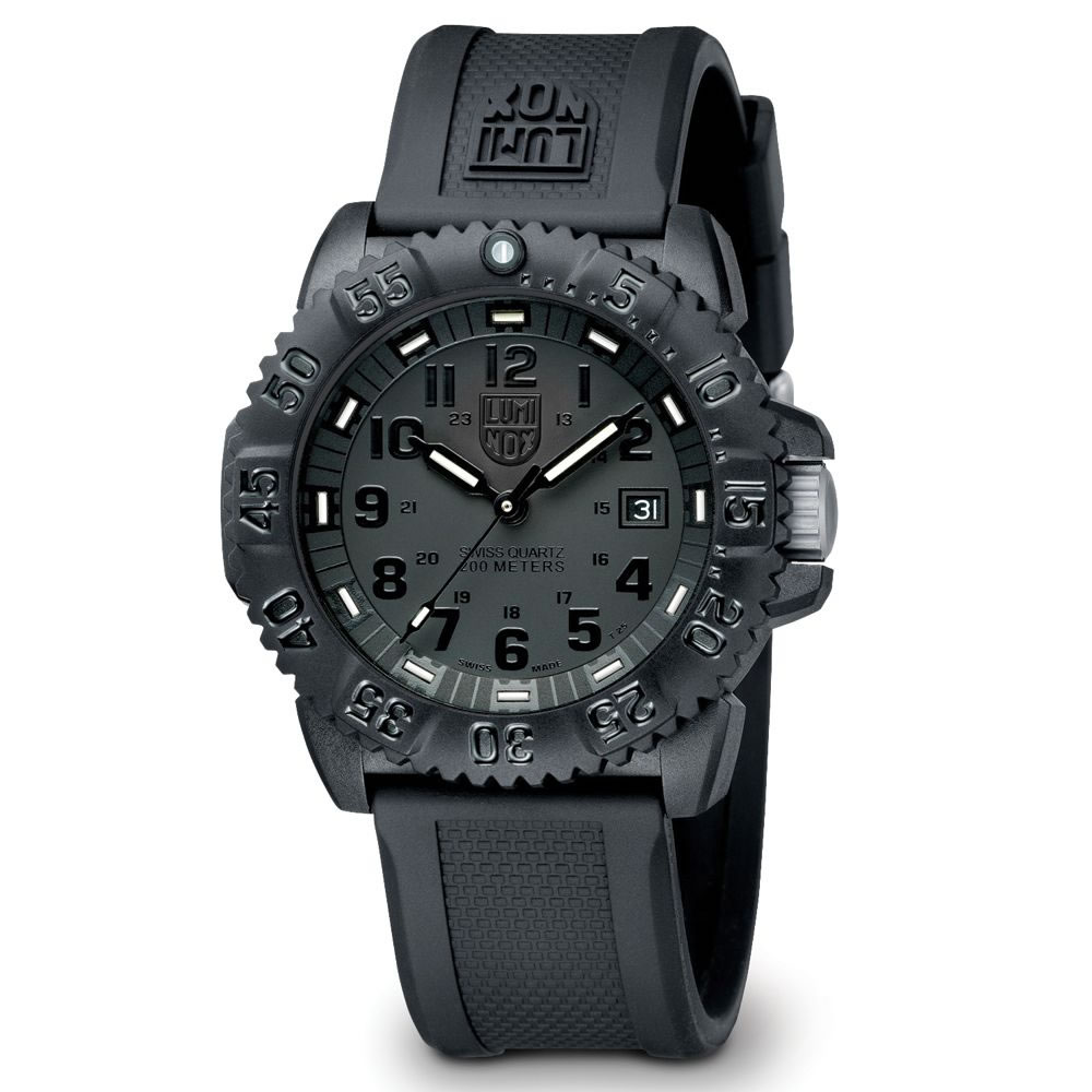 The Genuine Navy SEAL Watch - Hammacher Schlemmer