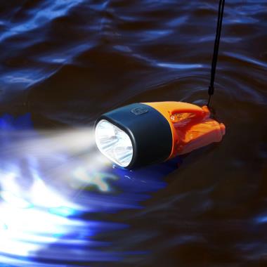 The H2O Activated Instant Flashlight