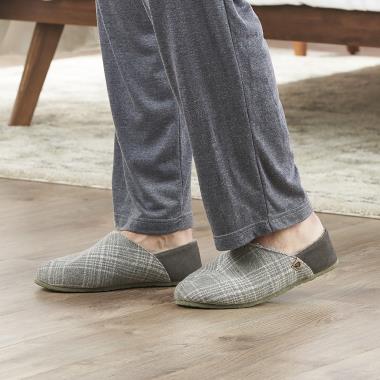 The Cloud Cushion Indoor/Outdoor Slippers (Men's)