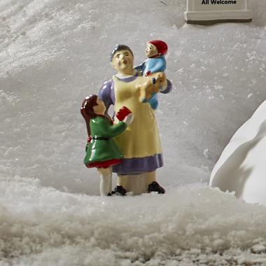 The Illuminated Christmas Snow Village (Grandma's Favorite Presents)