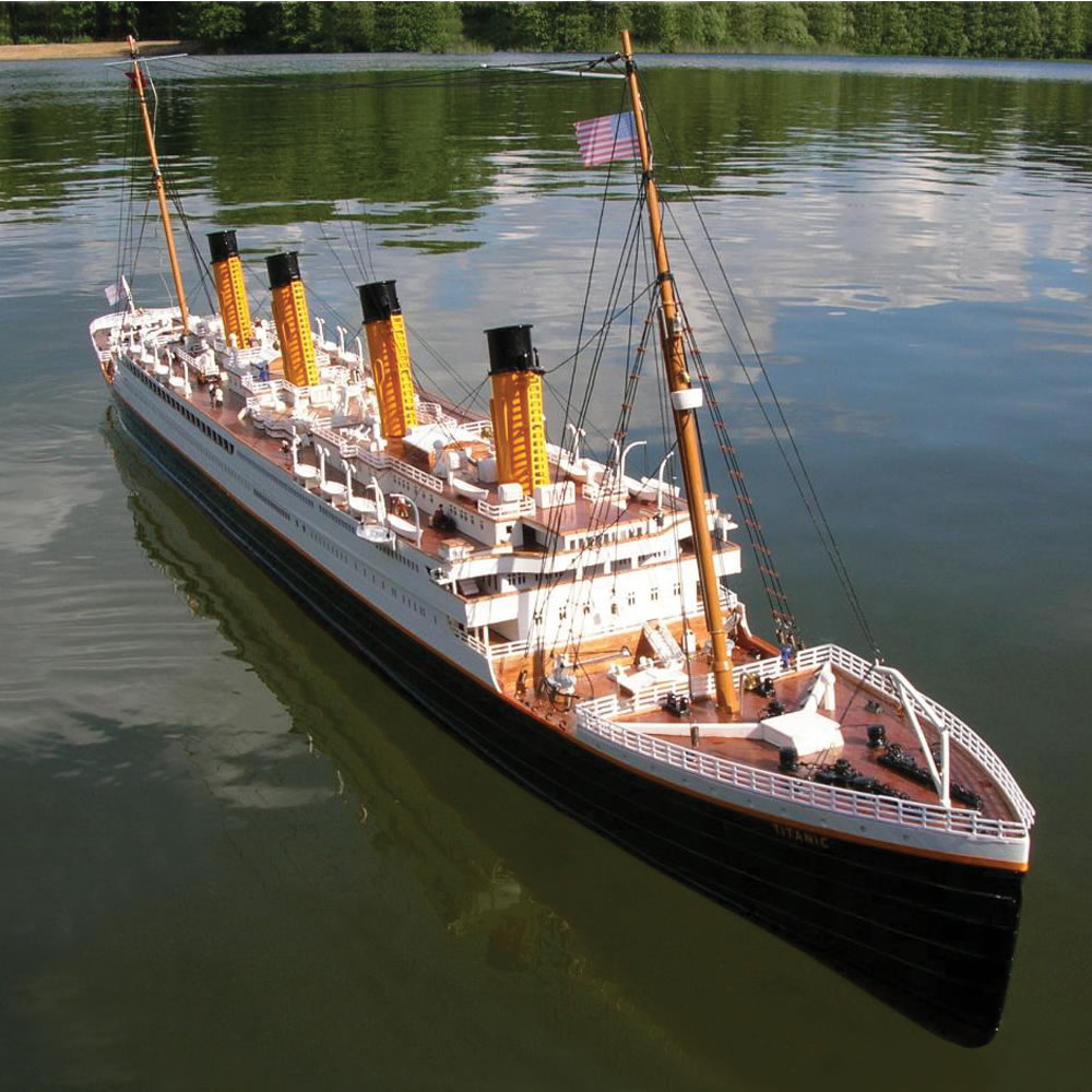 The Authentic 6 Foot Remote Controlled Rms Titanic