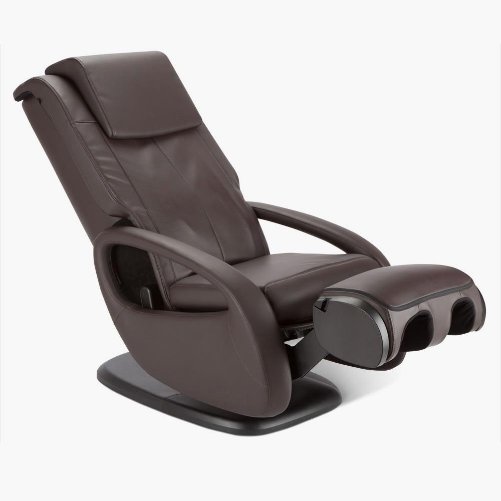 Swiveling Pinpoint Massage Chair