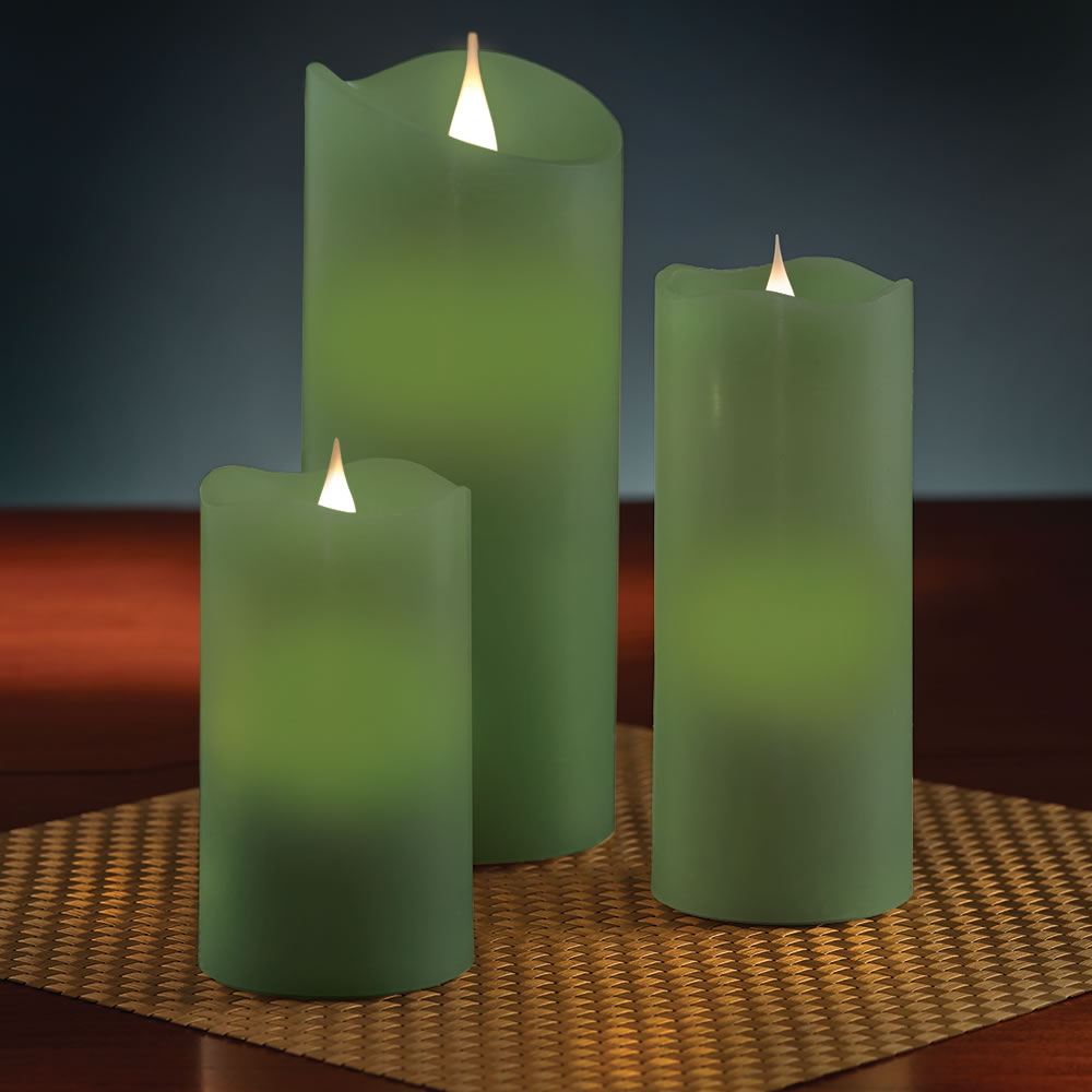 The Most Realistic Flameless Candle Hammacher Schle