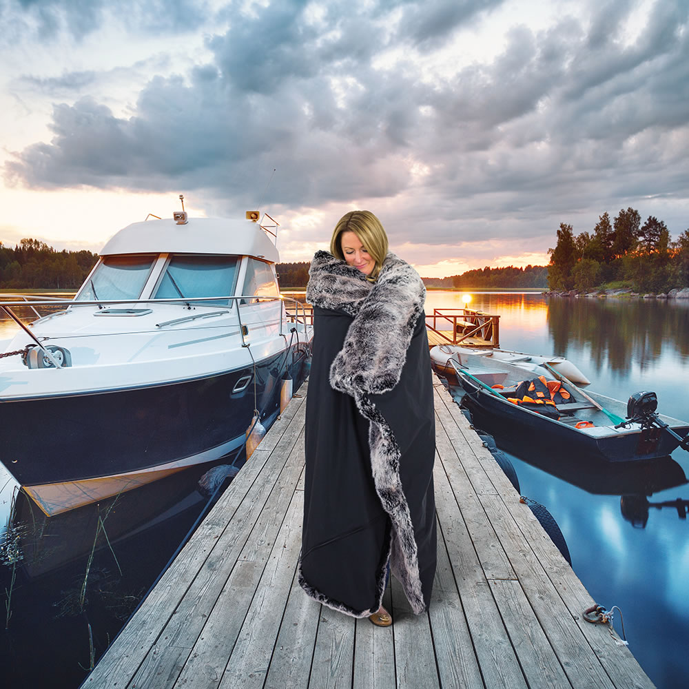 Boater's Waterproof Luxury Blanket