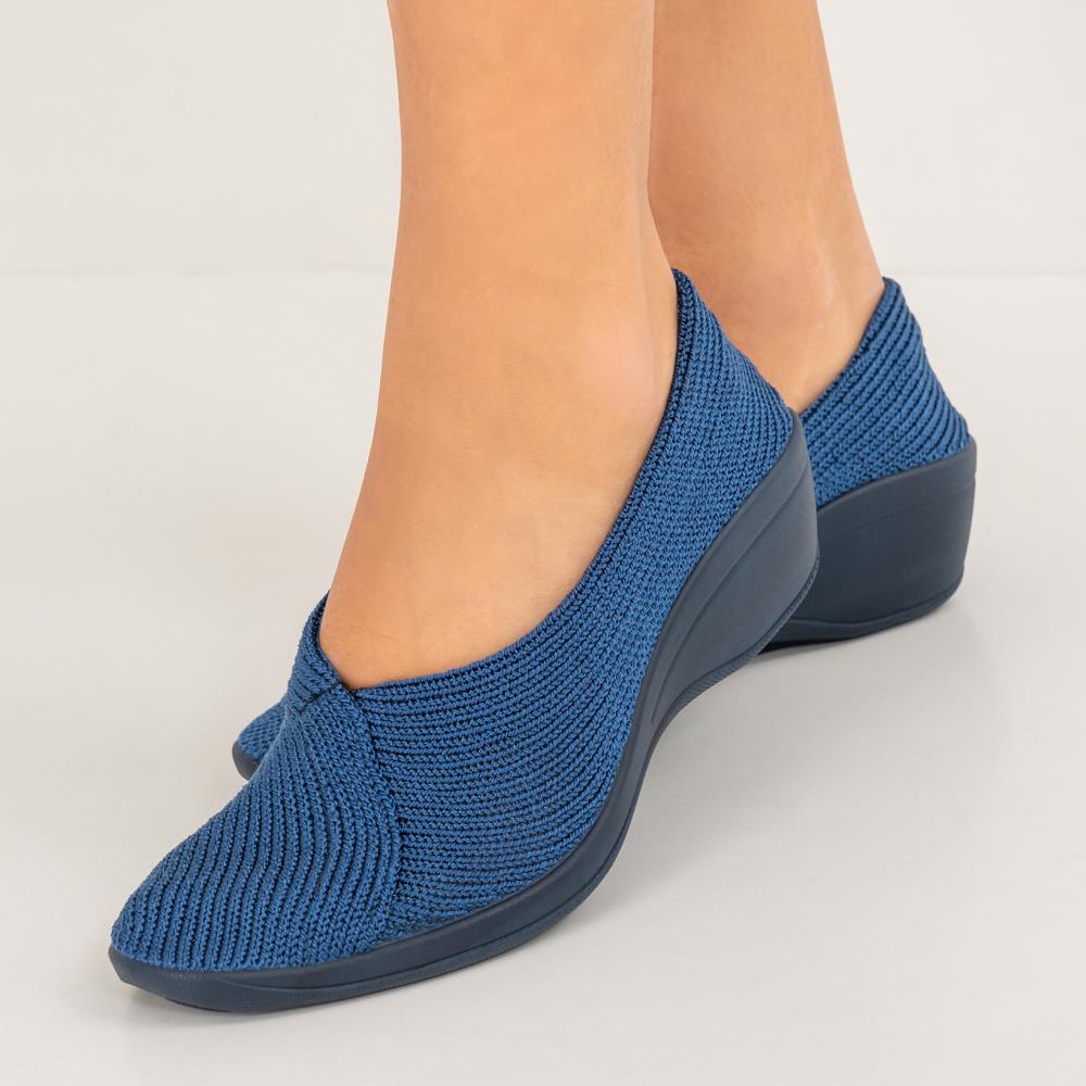 Bunion Concealing Stretch Slip Ons - 41 - Blue