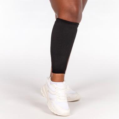 The Pain Relieving Capsaicin Infused Calf Sleeve - Hammacher Schlemmer