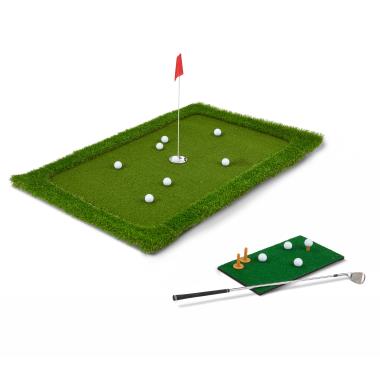 The Floating Pool Golf Green