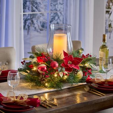 The Prelit Classic Christmas Centerpiece