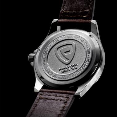 Luminous hot sale military watches