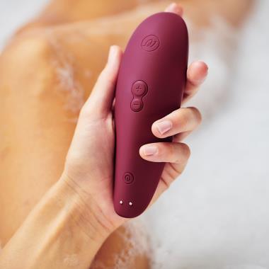 The Heated Cordless Deep Tissue Massager - Hammacher