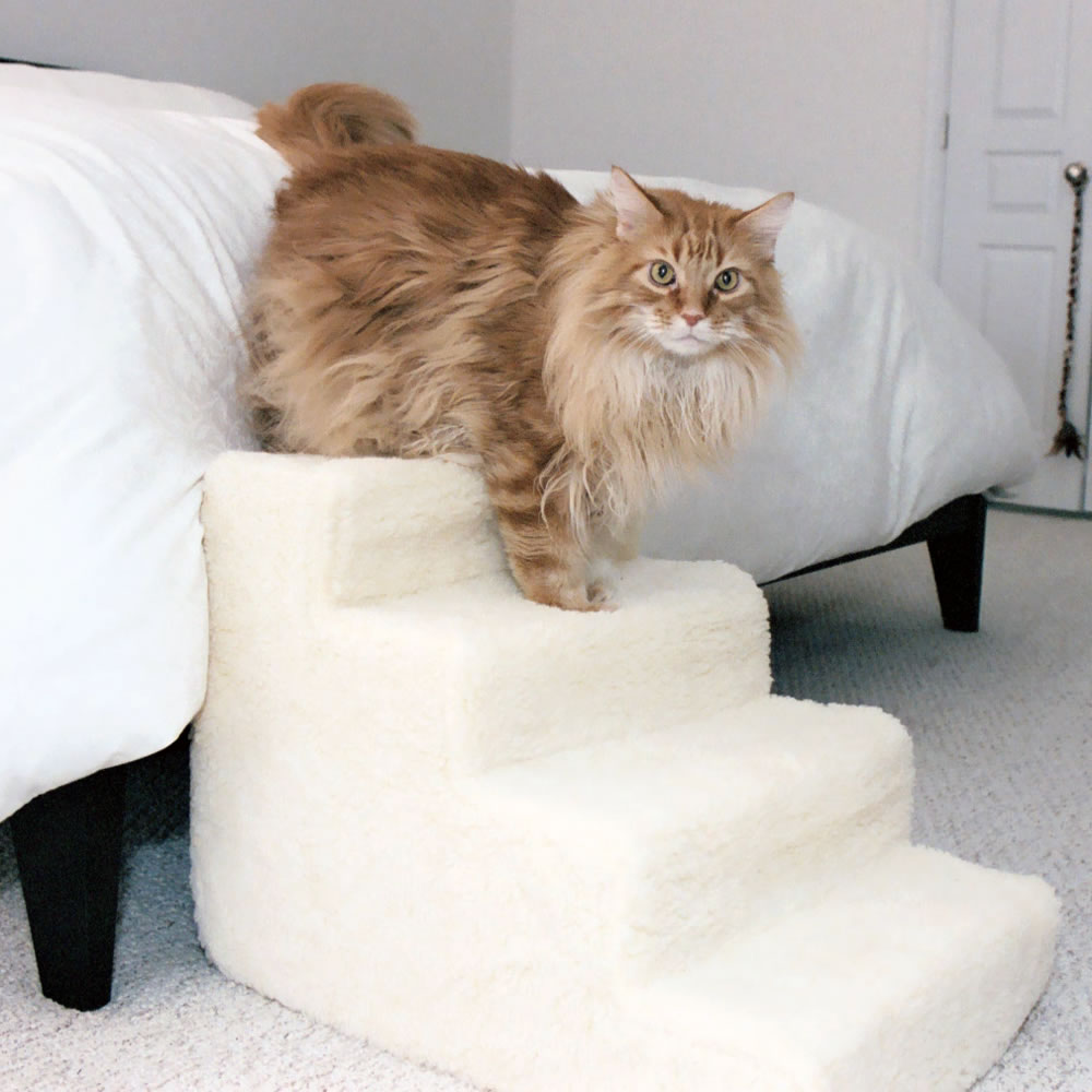 The Four Step Pet Staircase   Hammacher Schlemmer 