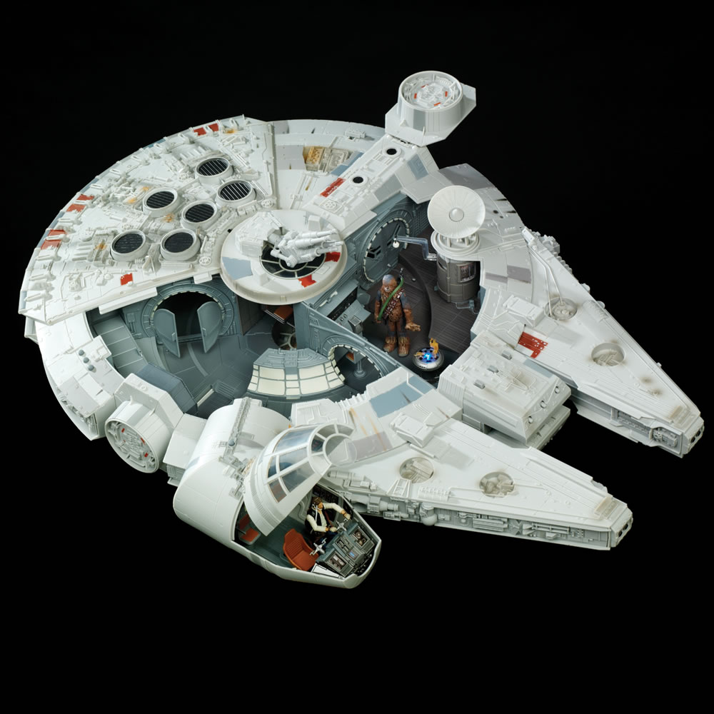 Star Wars Halcon Milenario Han Solo Millennium Falcon B3075