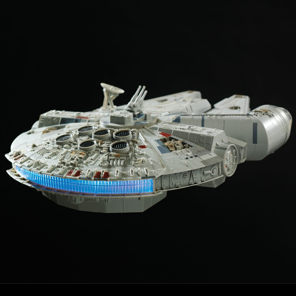 Star Wars Halcon Milenario Han Solo Millennium Falcon B3075