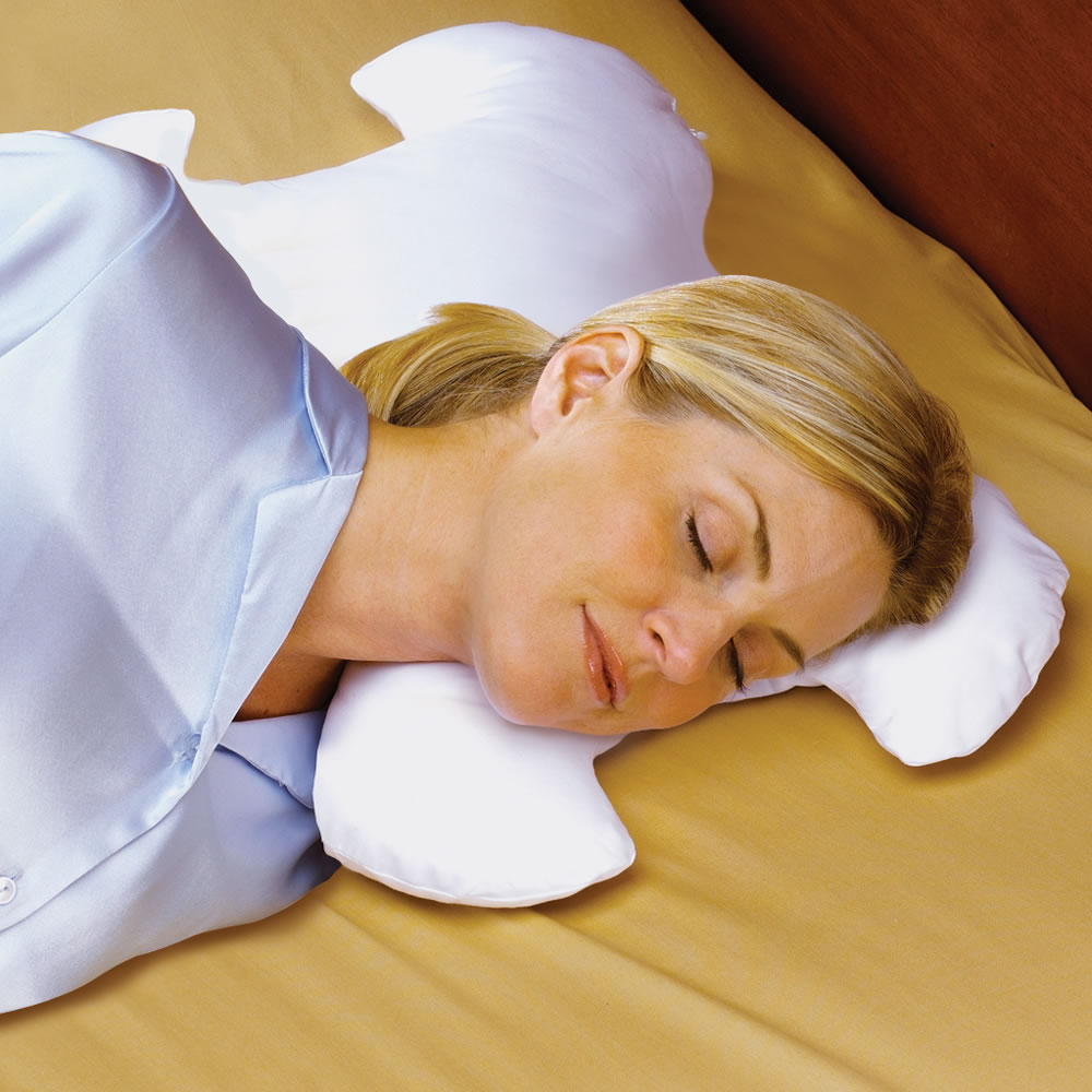 The Wrinkle Minimizing Pillow - Hammacher Schlemmer