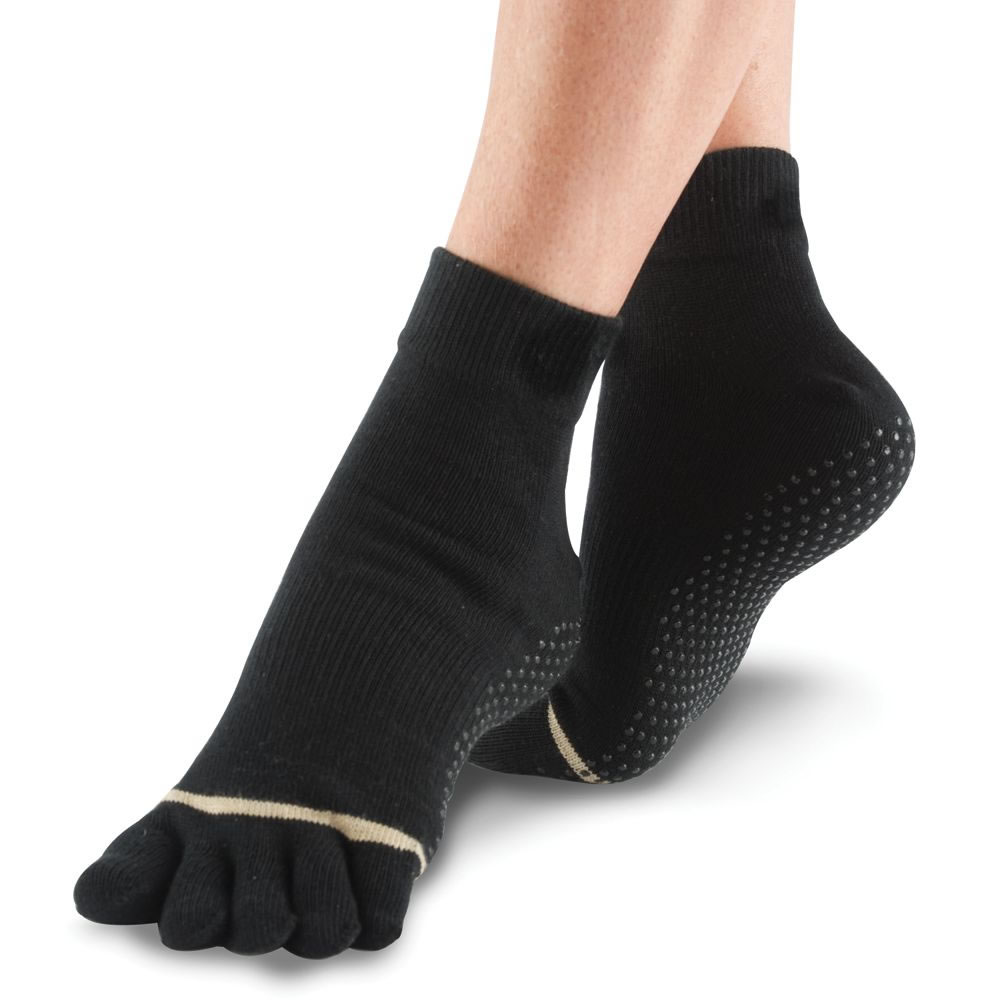 The Toe Aligning Foot Gloves - Hammacher Schlemmer