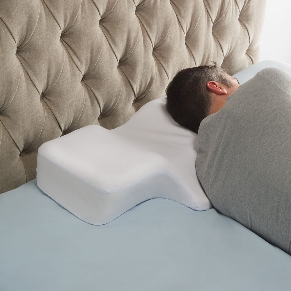 Спать без подушки при шейном. Подушка для сна на боку. Ортопедическая подушка для сна на боку. Подушка для сна на спине. Ортопедическая подушка для сна на спине.