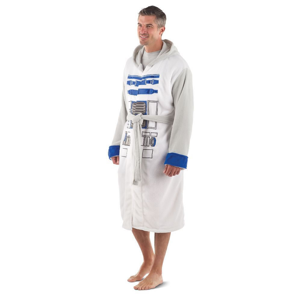 The Star Wars Fleece Robe (R2-D2) - Hammacher Schlemmer