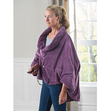 Cordless outlet heated poncho