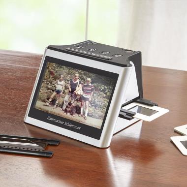 The Best Portable Handheld TV (7 Screen) - Hammacher Schlemmer