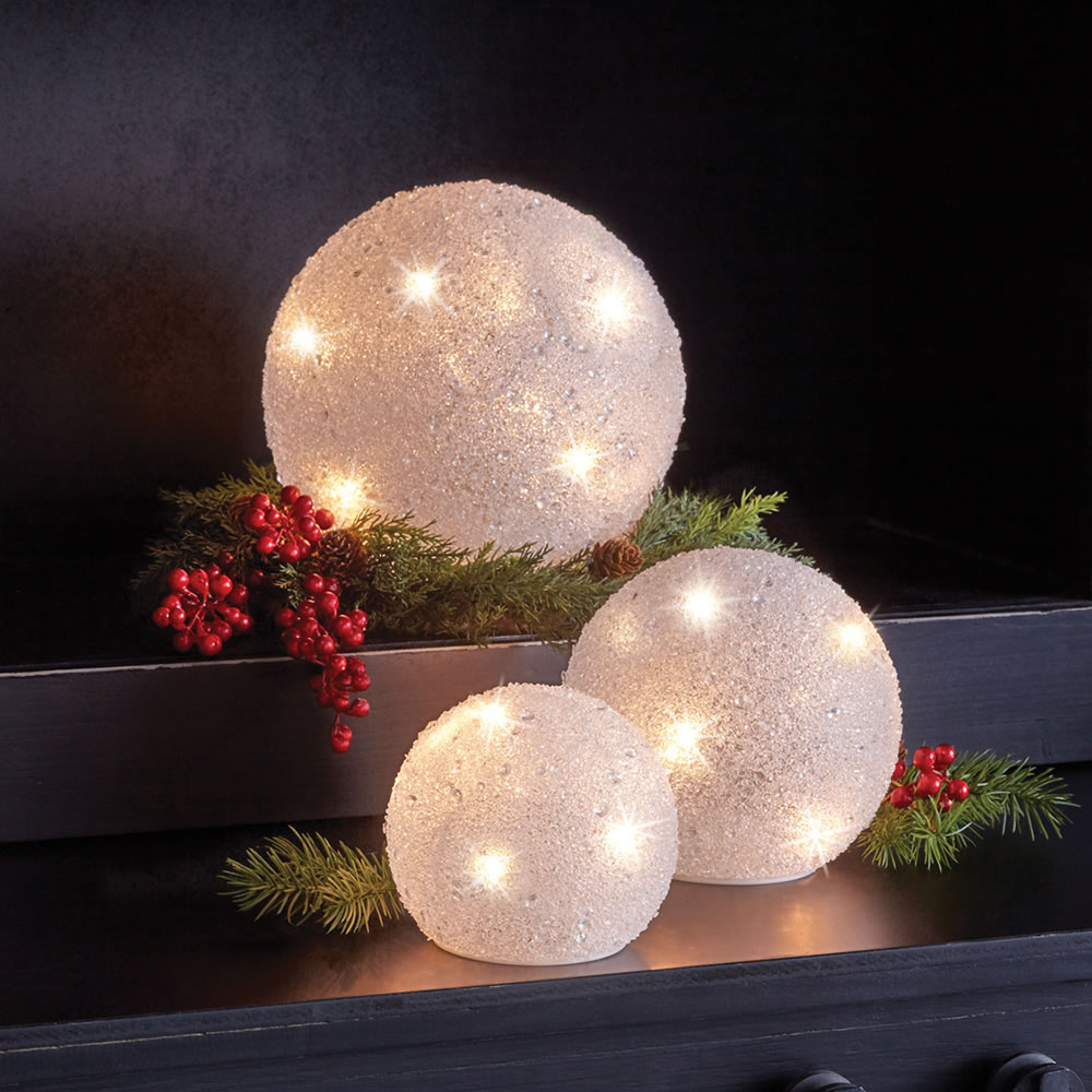 Decorative Lighted Snowballs - Hammacher Schlemmer