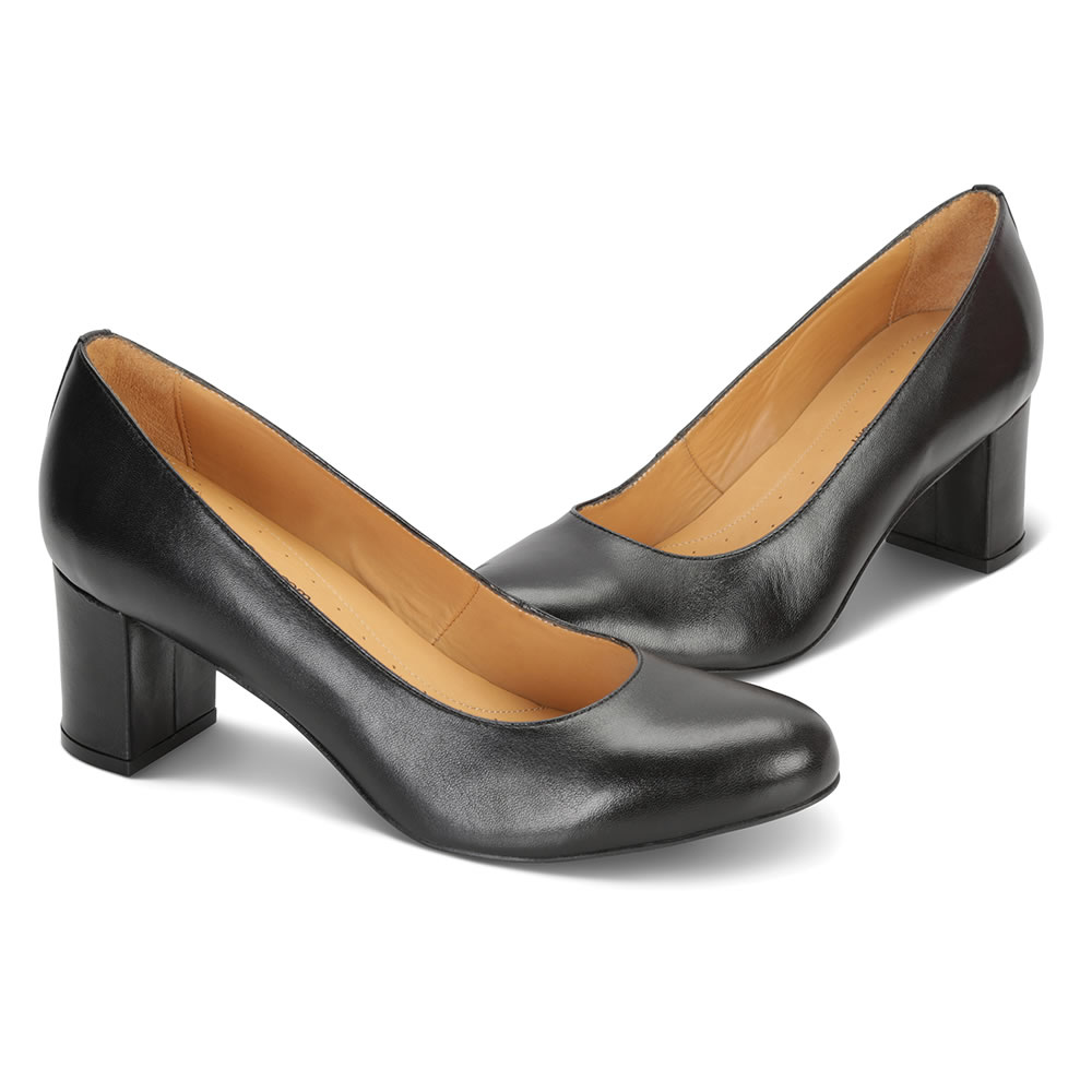 The Flight Attendants Comfort Shoes Womens 10 Black shock-absorbing Heels 
