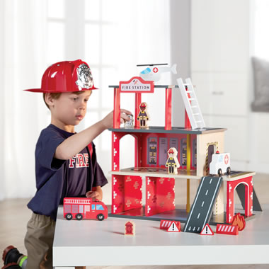 fao schwarz fire truck