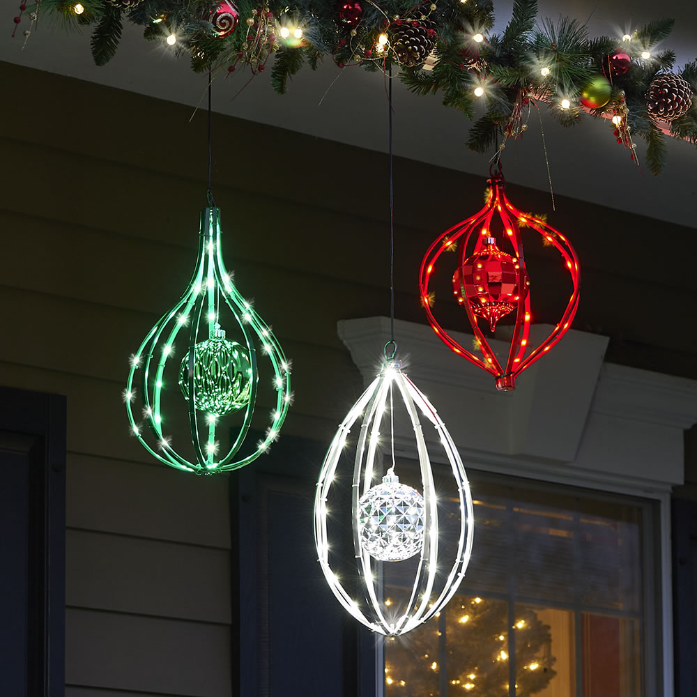 The Outdoor LED Christmas Ornament Finials - Hammacher Schlemmer