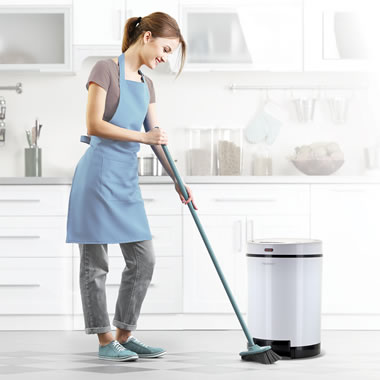 The Debris Vacuuming Trash Can