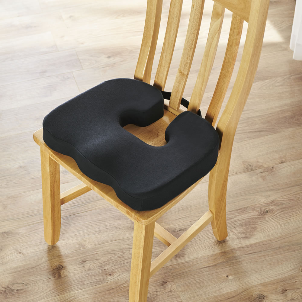 The Cushioned Comfort Hammock Chair - Hammacher Schlemmer