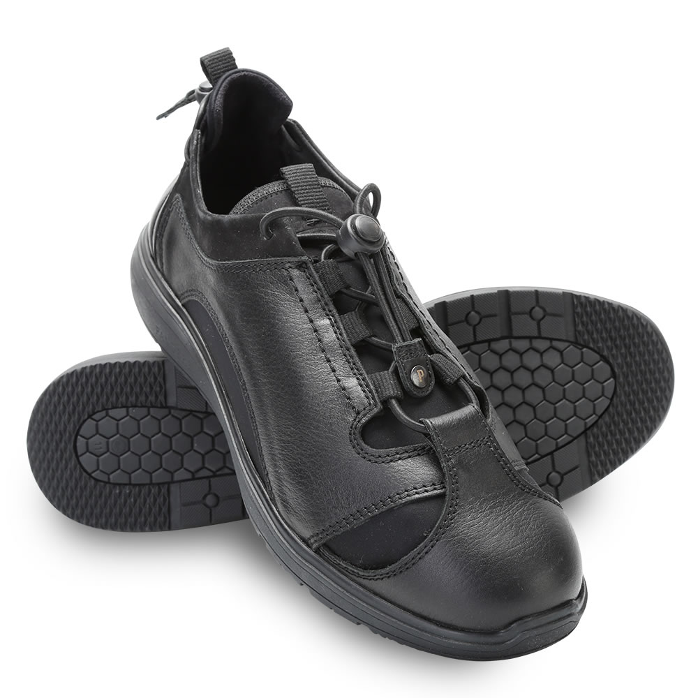 The Expandable Width Comfort Shoe (Men's) - Hammacher Schlemmer