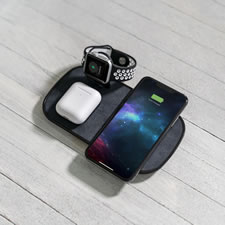 The Wireless Apple Devices Charger