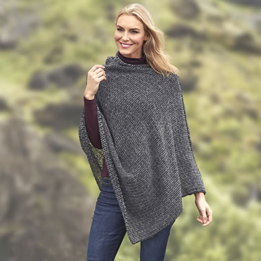 The Genuine Icelandic Lightweight Wool Shawl
