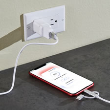 The Automatic Smartphone Photo Backup Charger
