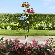 The Lily Flower Garden Spinner