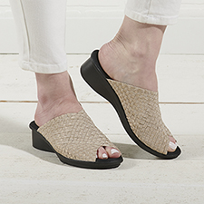 The Woven Stretch Comfort Mules