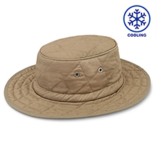 The Bushmaster's Evaporative Cooling Hat