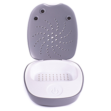 The Hearing Device Sanitizer