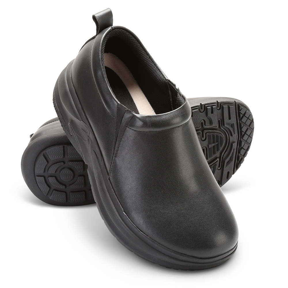The Clinically Proven Pain Relieving Slip Ons (Women's) - Hammacher ...