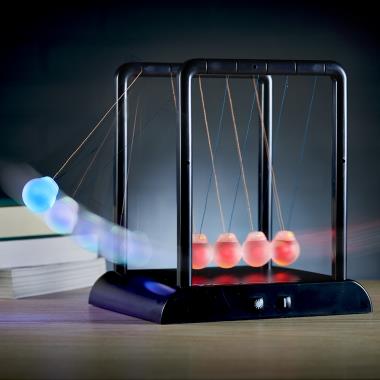 The Kinetic Light Newton's Cradle