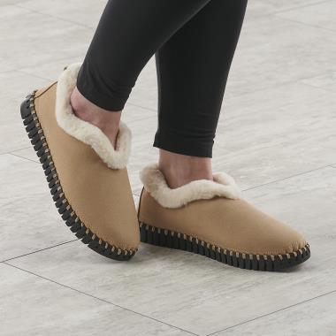The Indoor/Outdoor Flex Sole Cozy Slippers