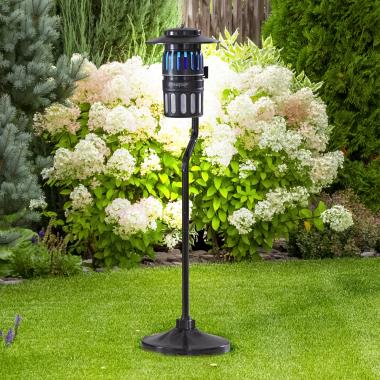 DynaTrap 1/2 Acre Tungsten Insect and Mosquito Trap With 2 Replacement  Bulbs