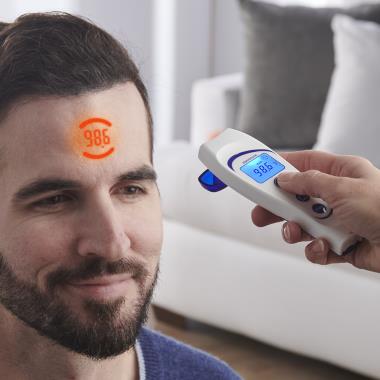 The Temperature Projecting Precision Thermometer