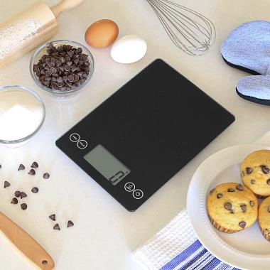 The Only Digital Scale Measuring Cup - Hammacher Schlemmer