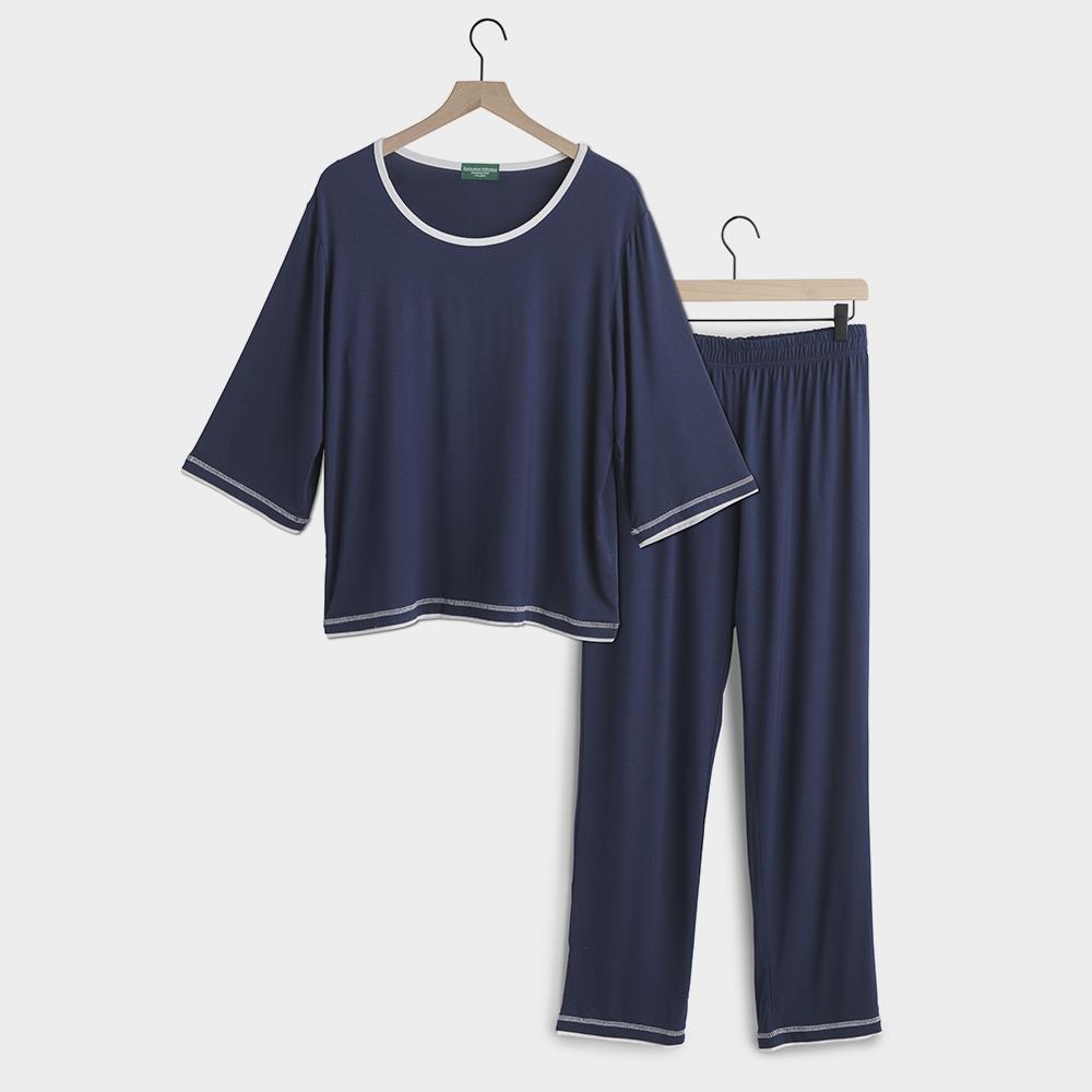 The Cooling Mint Fiber Pajamas (Women's) - Hammacher Schlemmer