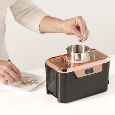 The Commercial Ultrasonic Jewelry Cleaner - Hammacher Schlemmer