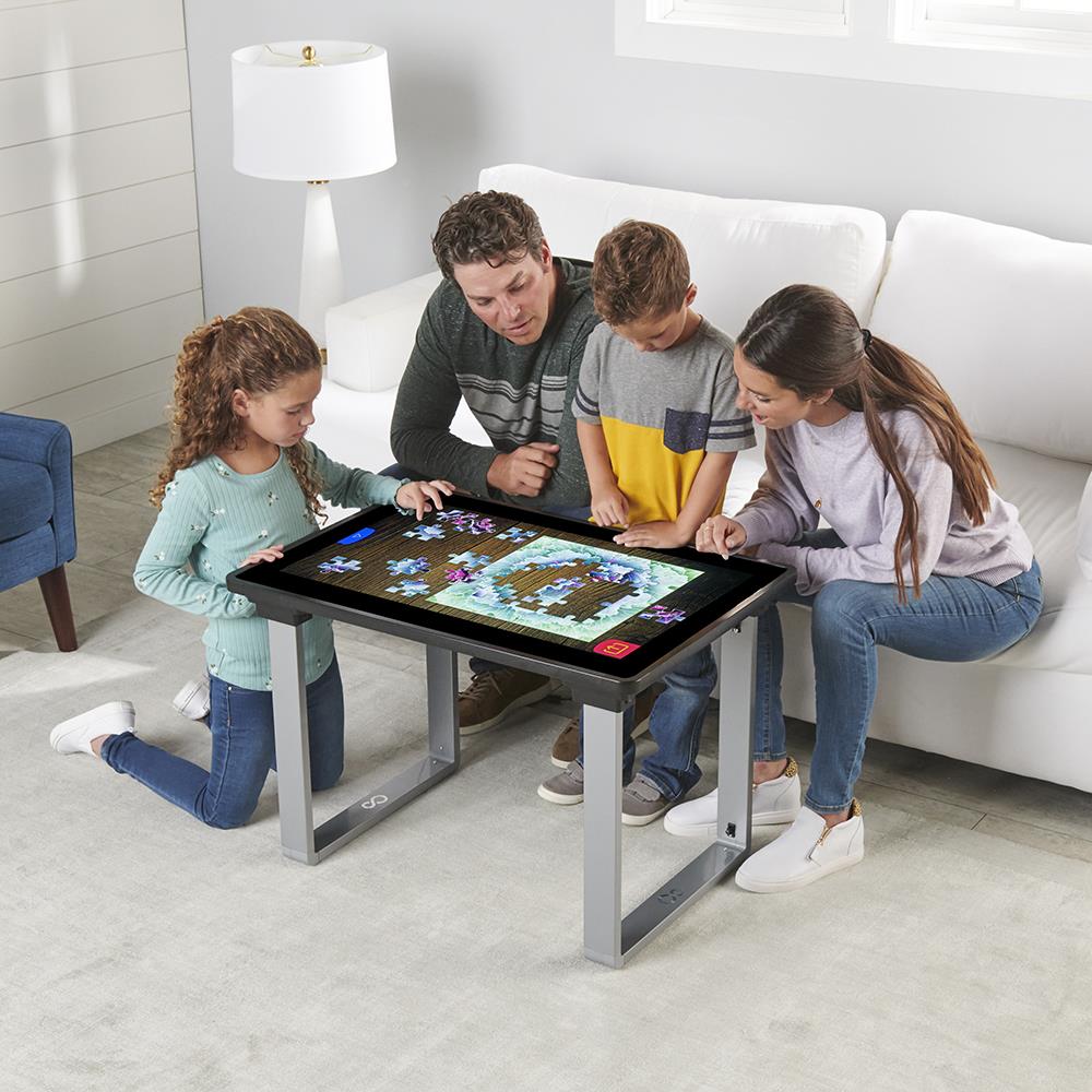 Act1Up dévoile une table tactile renfermant des dizaines de jeux Hasbro  (Monopoly, Scrabble, Trivial Pursuit) - NeozOne
