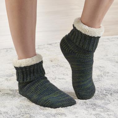 The Sdbing Fleece-Lined Slippers Socks Are on Sale at Amazon