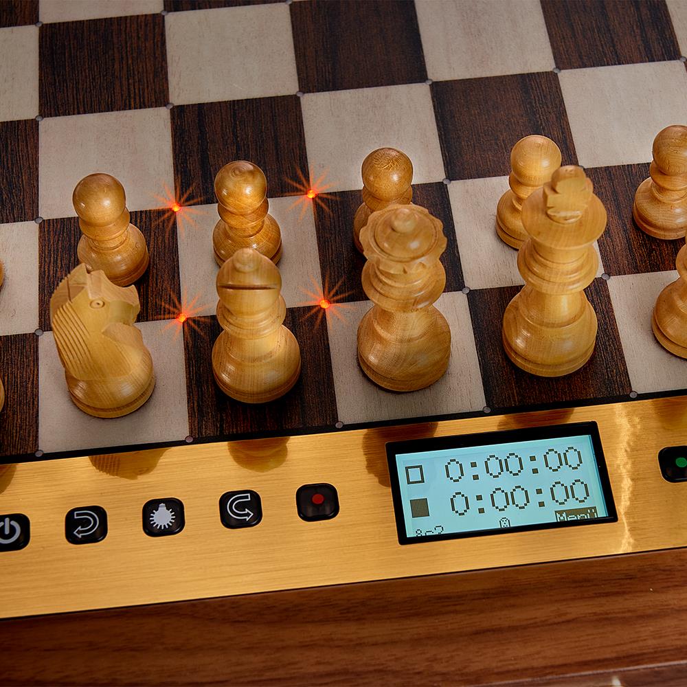 Millennium ChessClassics Exclusive Chess Computer