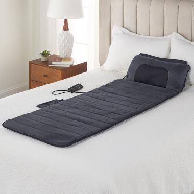 Fitted Cotton/Poly Pillow Cover For The Side Sleeper's Ergonomic