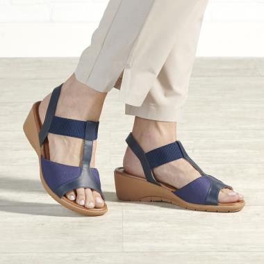 The Bunion Concealing Wedge Sandals